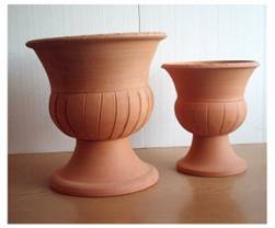 Talpas karcos kaspó