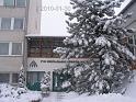183_8400